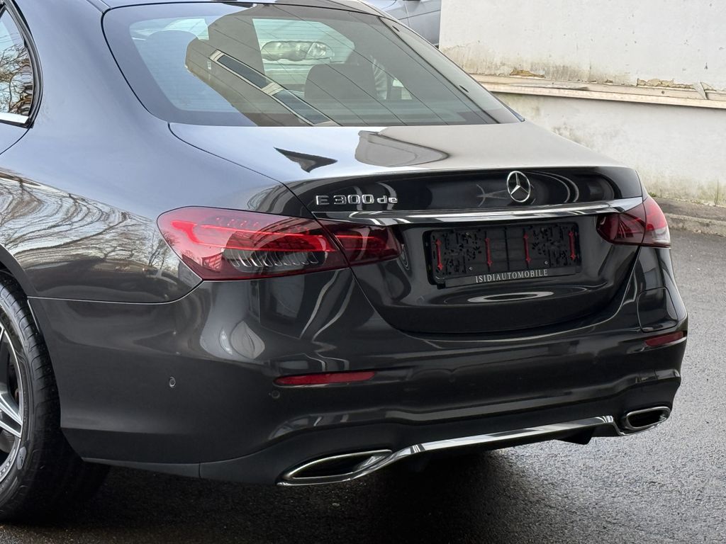 Mercedes-Benz E 300 2022