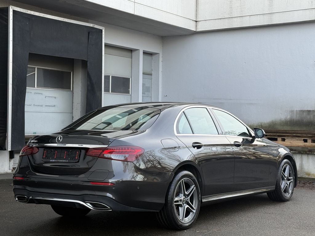 Mercedes-Benz E 300 2022