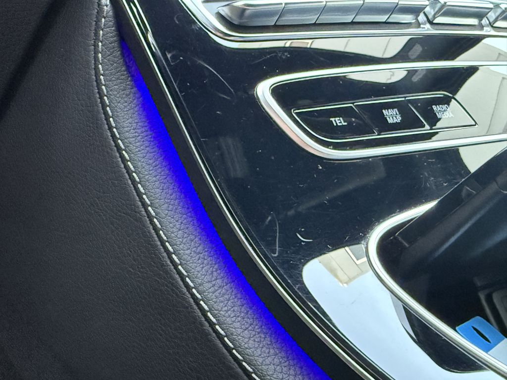 Mercedes-Benz E 300 2022