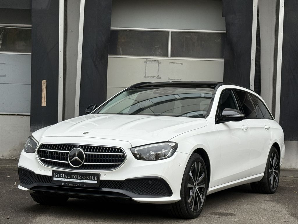 Mercedes-Benz E 300 2022