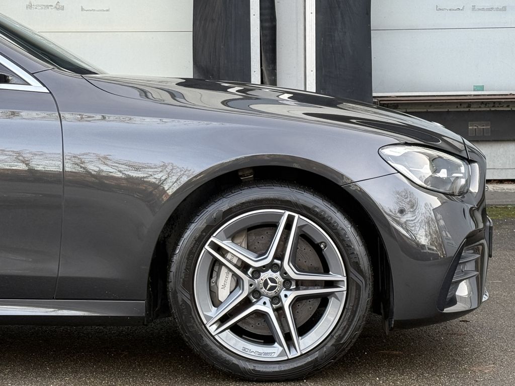 Mercedes-Benz E 300 2022