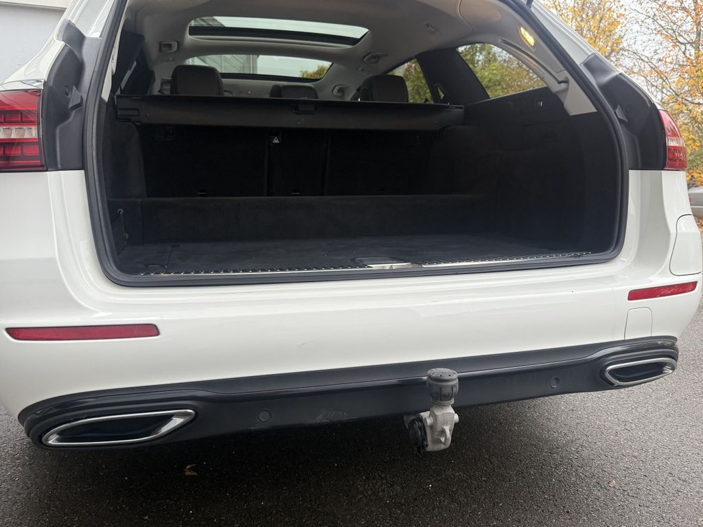 Mercedes-Benz E 300 2022