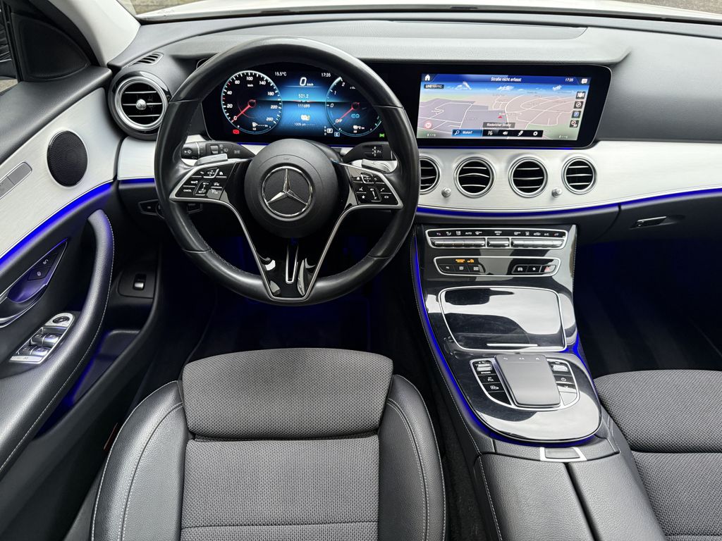 Mercedes-Benz E 300 2022