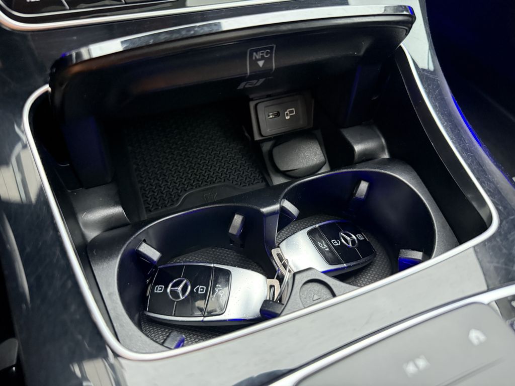 Mercedes-Benz E 300 2022