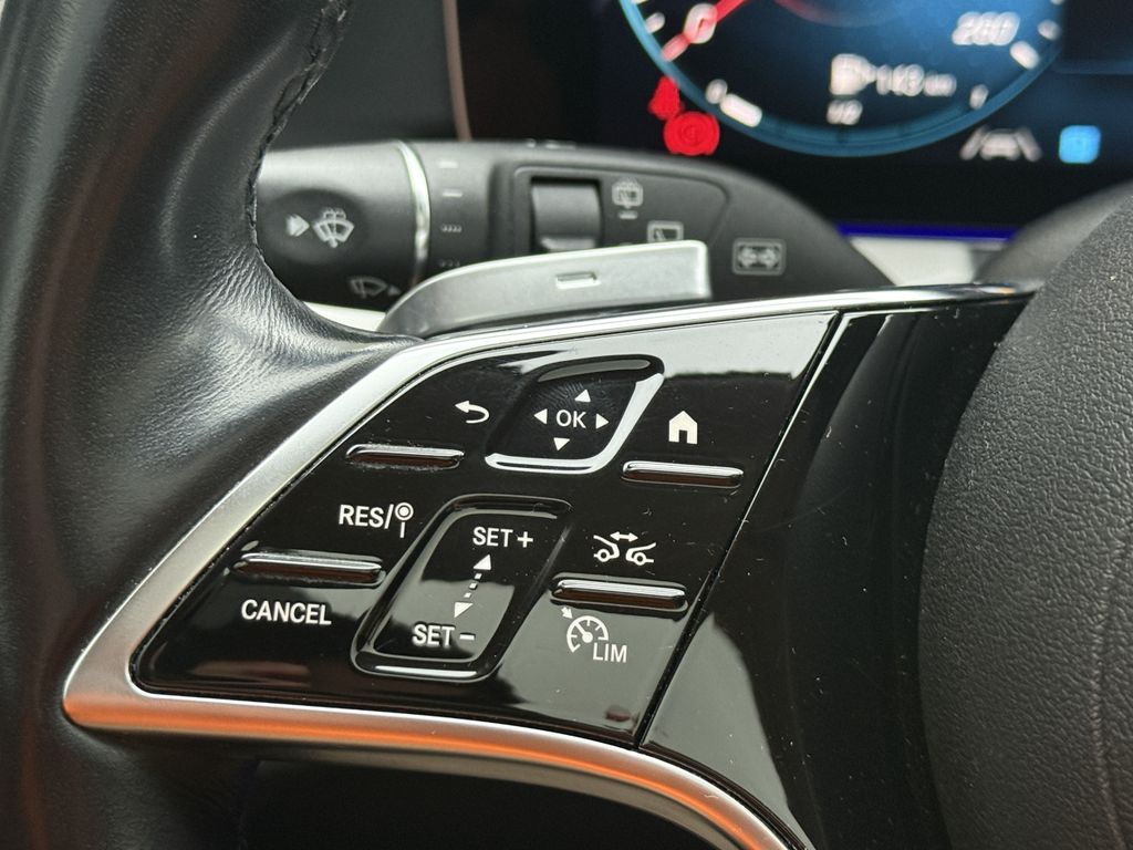 Mercedes-Benz E 300 2022