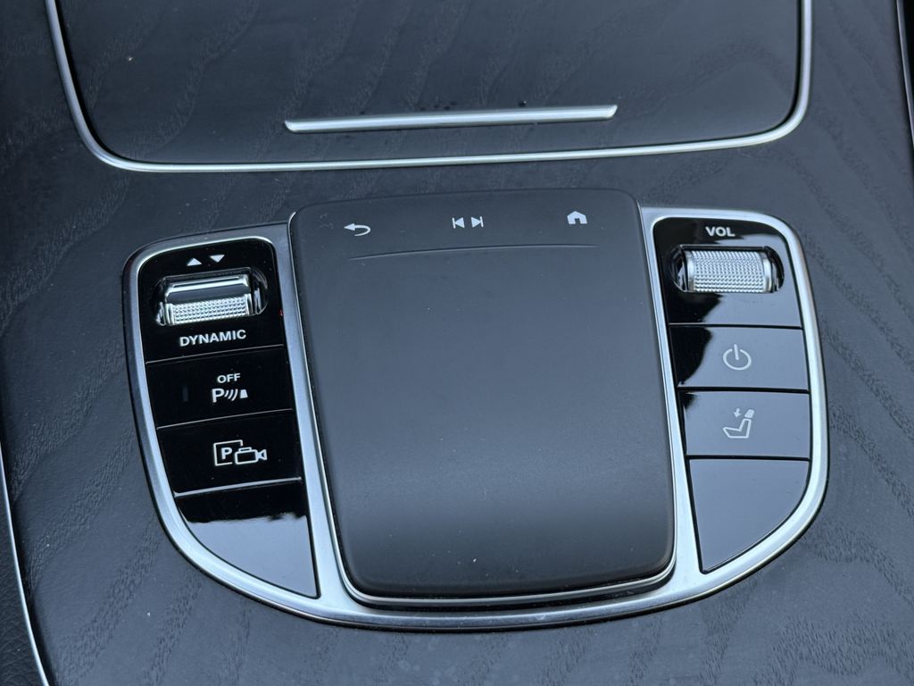 Mercedes-Benz E 300 2022