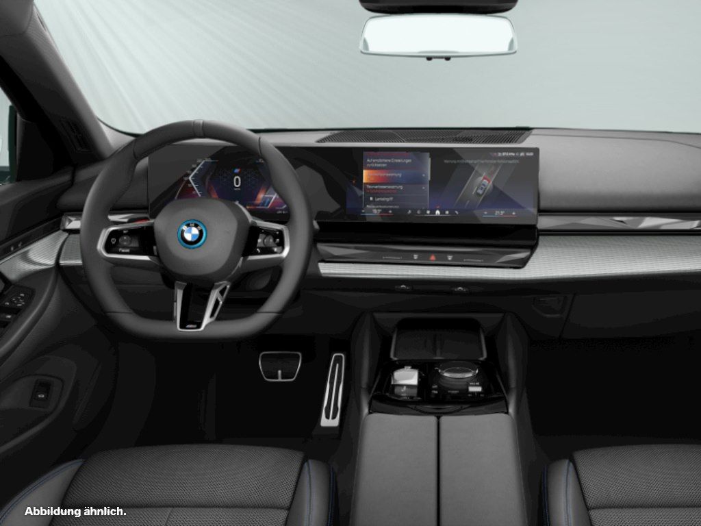 BMW i5 2025