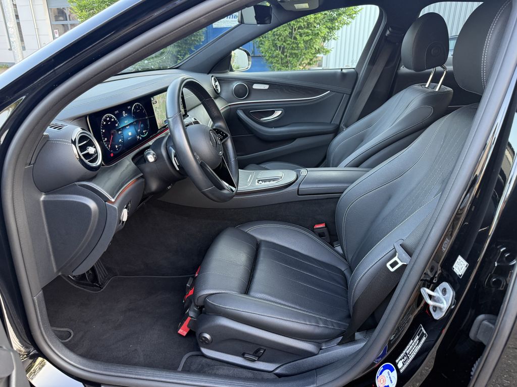 Mercedes-Benz E 300 2022