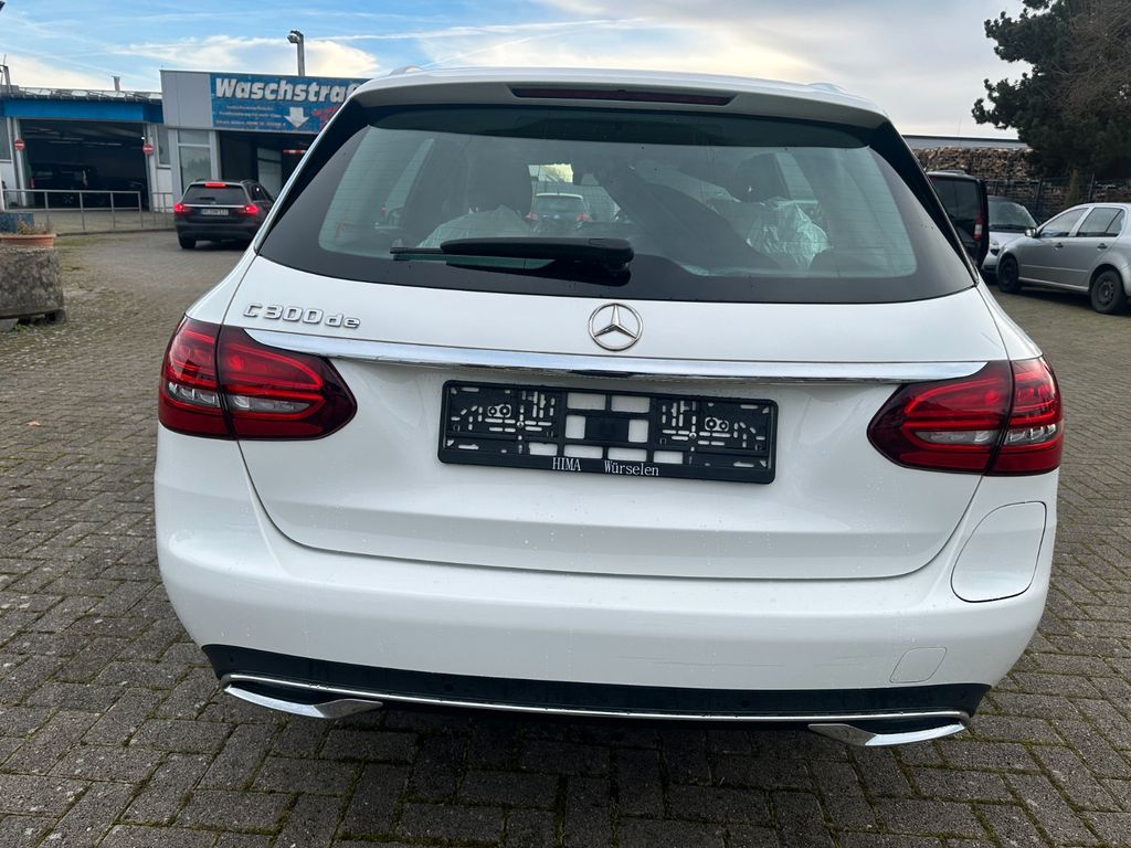 Mercedes-Benz C 300 2020
