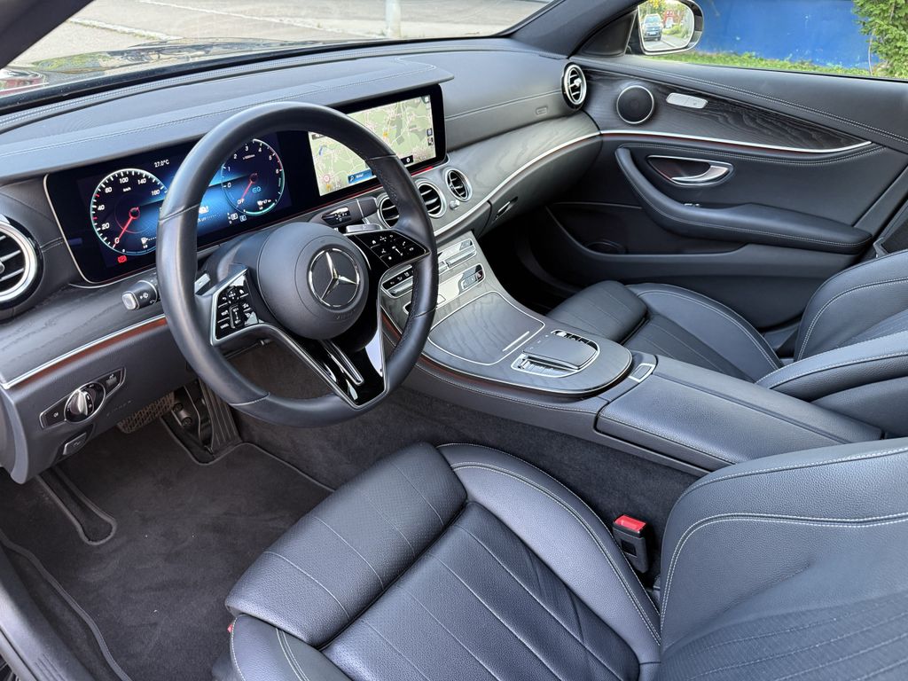 Mercedes-Benz E 300 2022