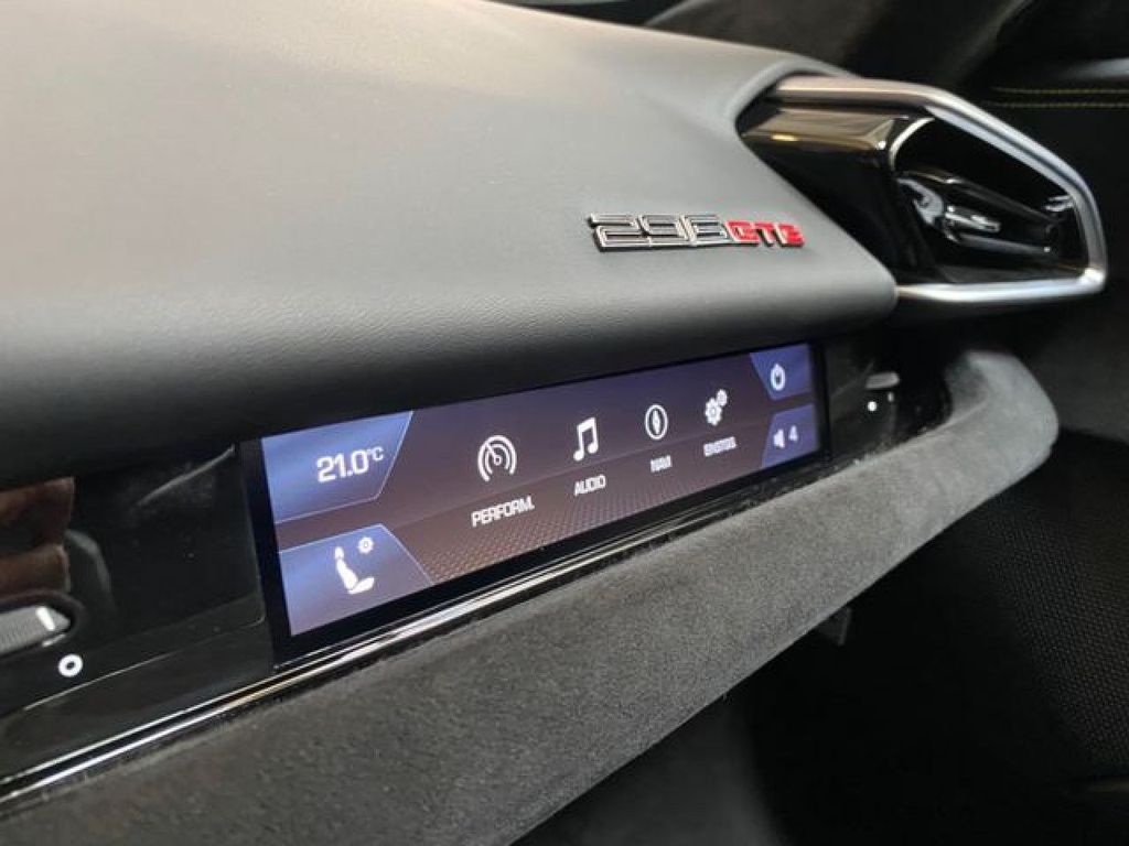 Ferrari 296 GTB 2024