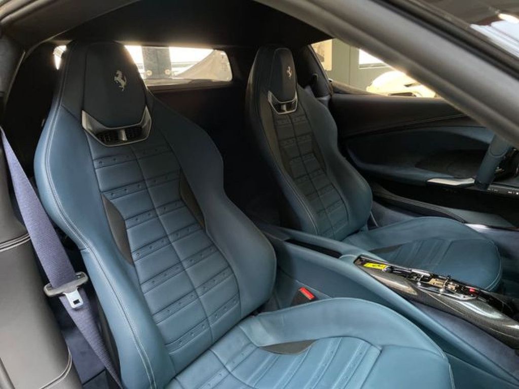 Ferrari 296 GTB 2024