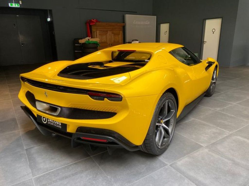 Ferrari 296 GTB 2024