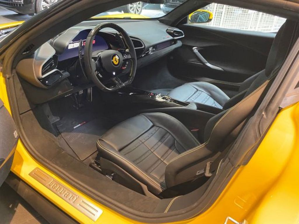Ferrari 296 GTB 2024