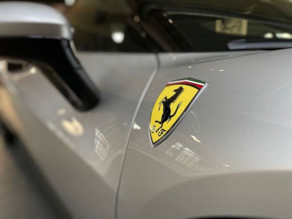 Ferrari 296 GTB 2024