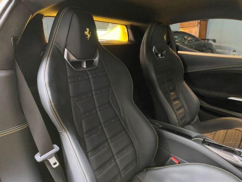 Ferrari 296 GTB 2024