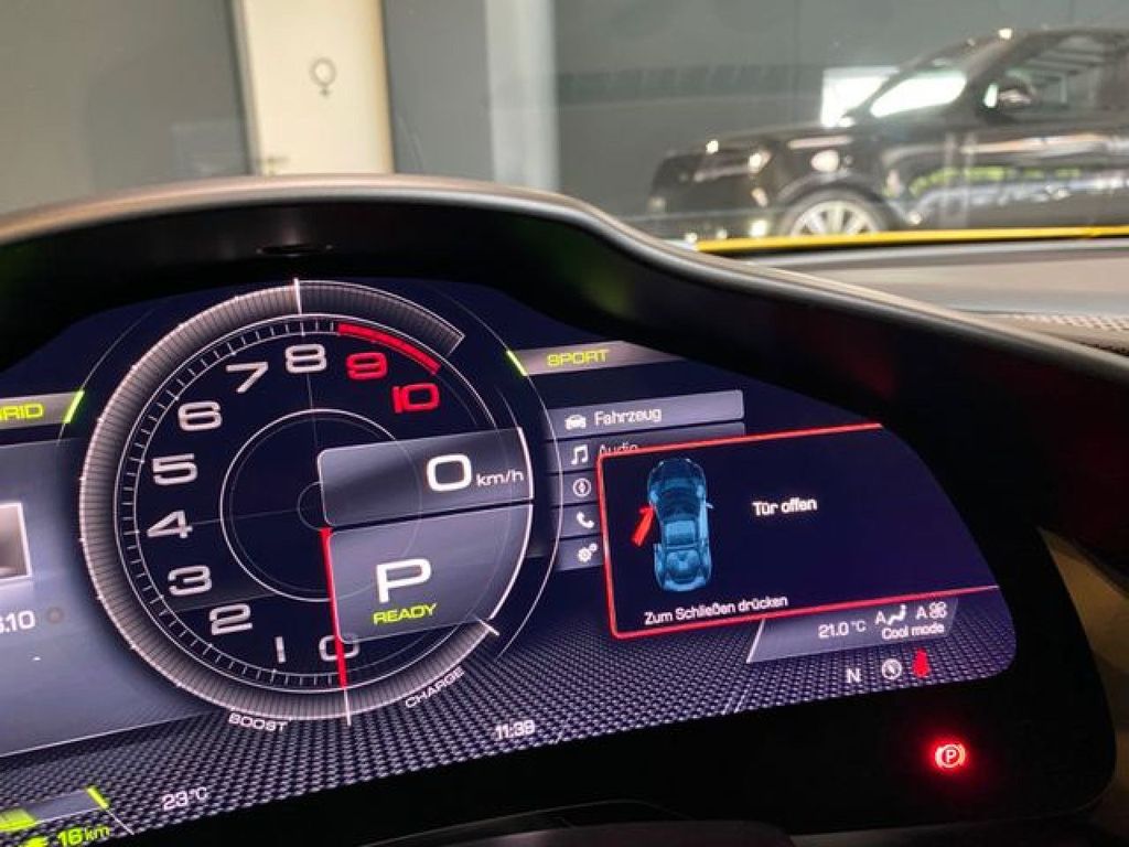 Ferrari 296 GTB 2024