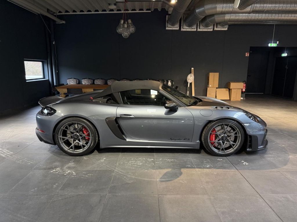 Porsche Boxster 2024