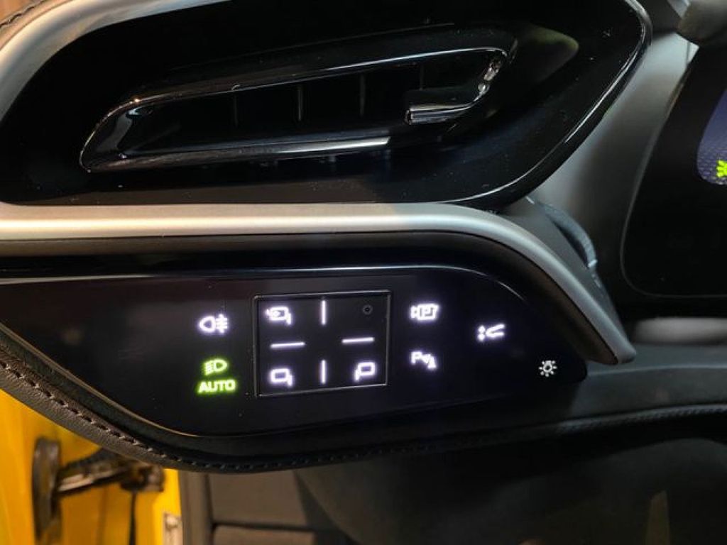 Ferrari 296 GTB 2024