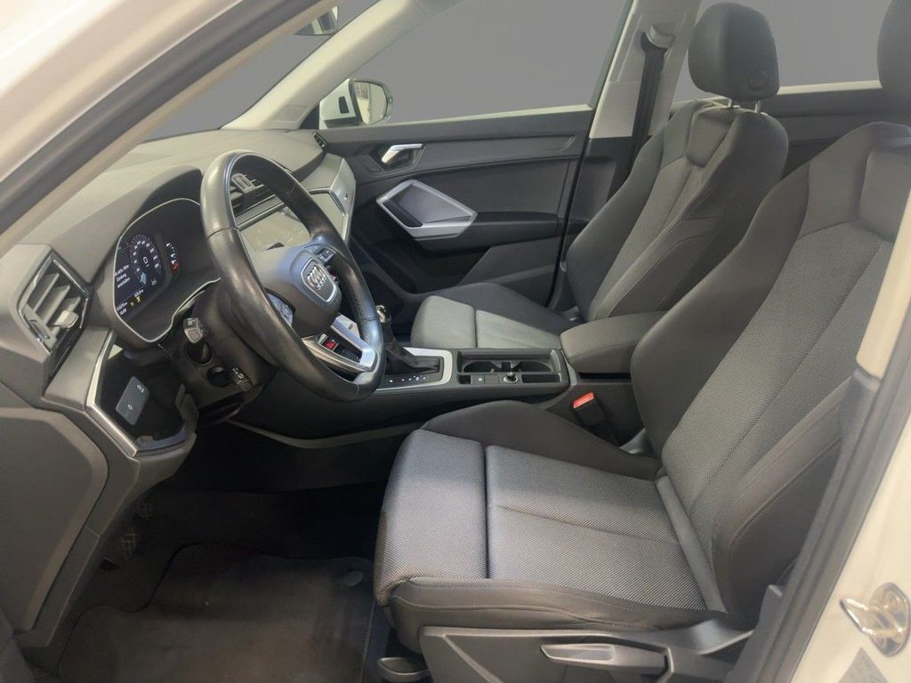 Audi Q3 2023