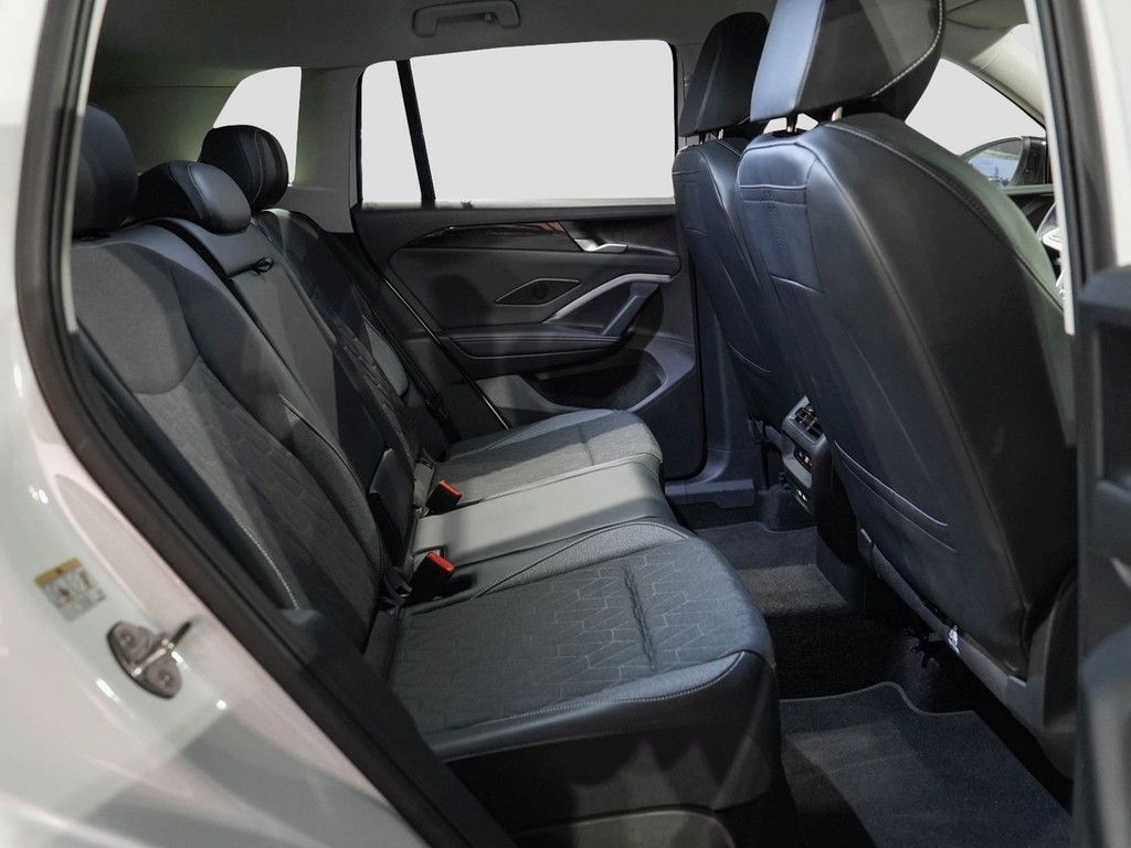 Volkswagen Tiguan 2025