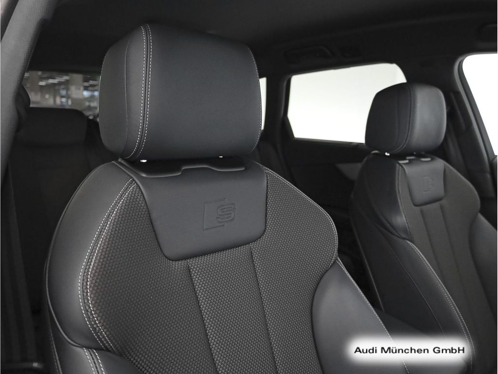 Audi A4 2024