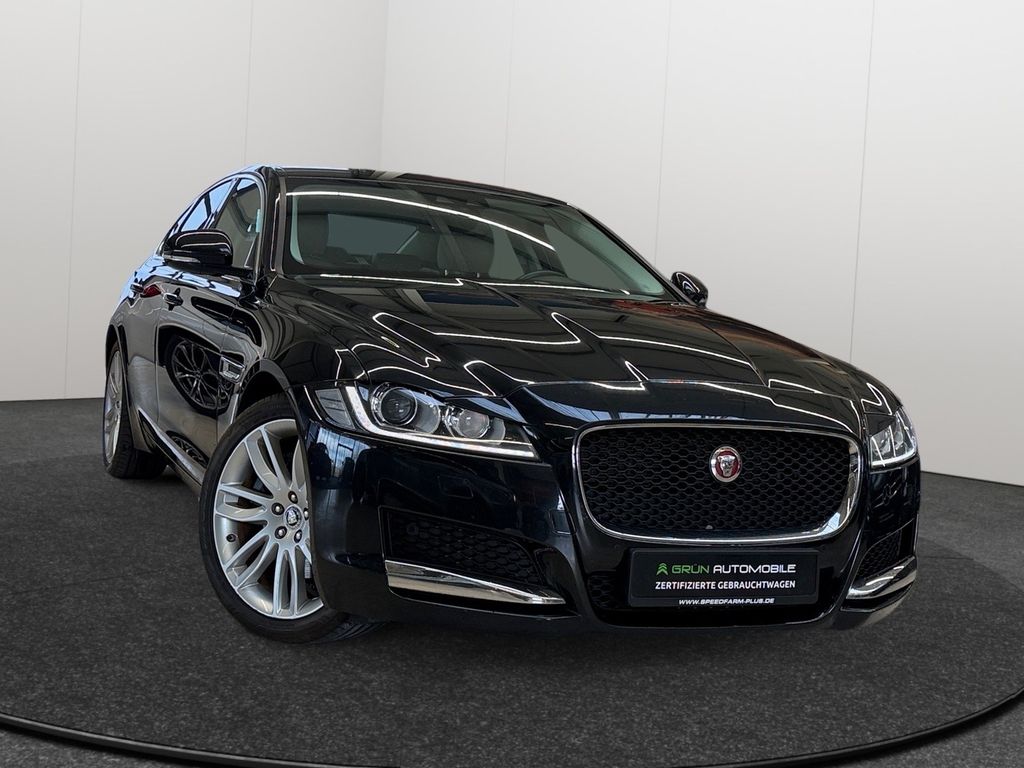 Jaguar XF 2015