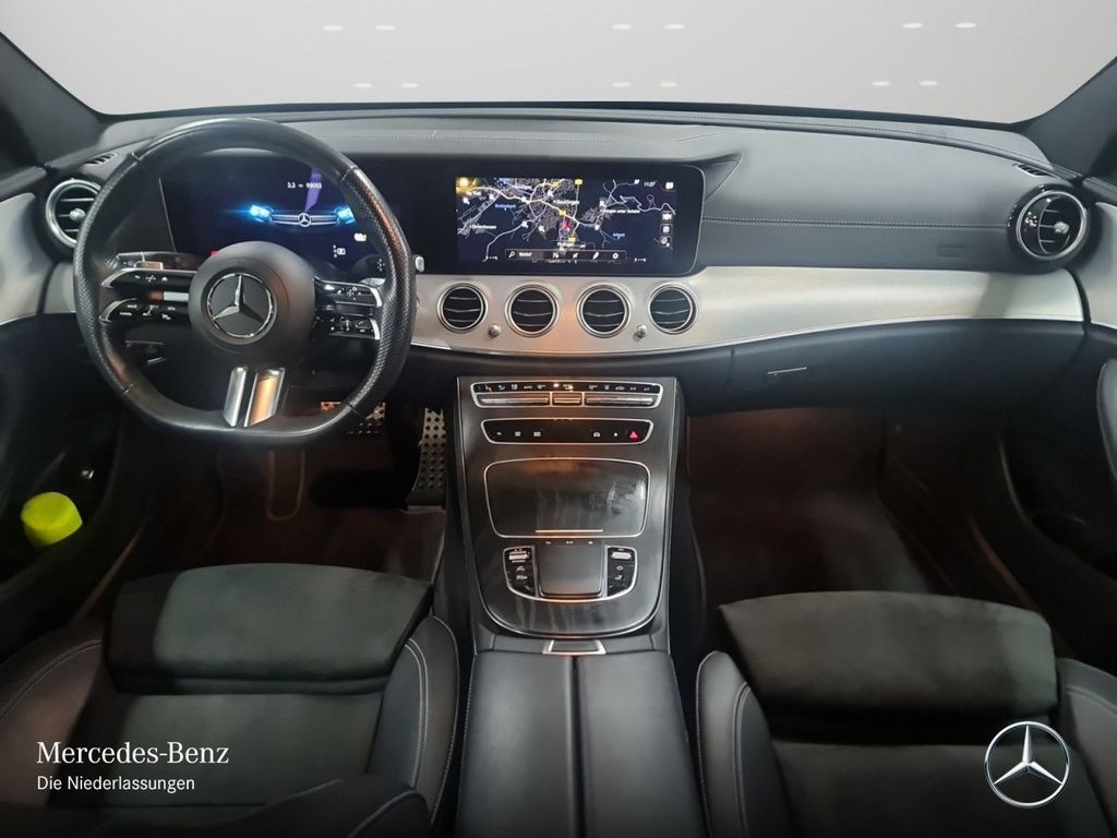 Mercedes-Benz E 300 2022
