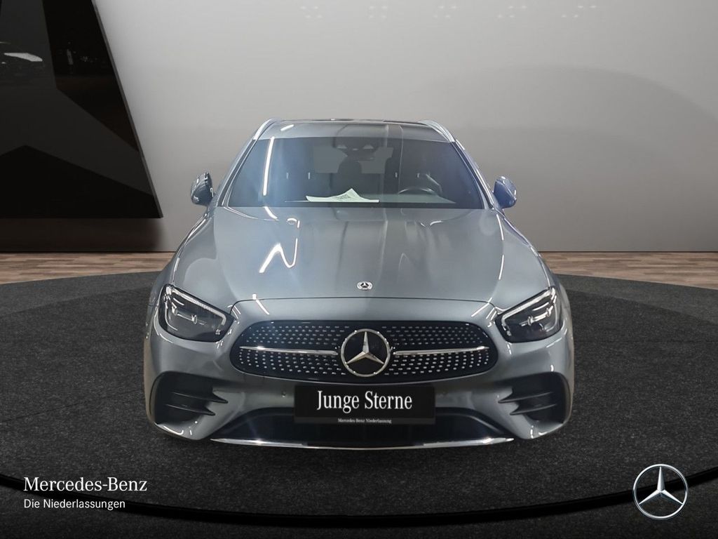 Mercedes-Benz E 300 2022