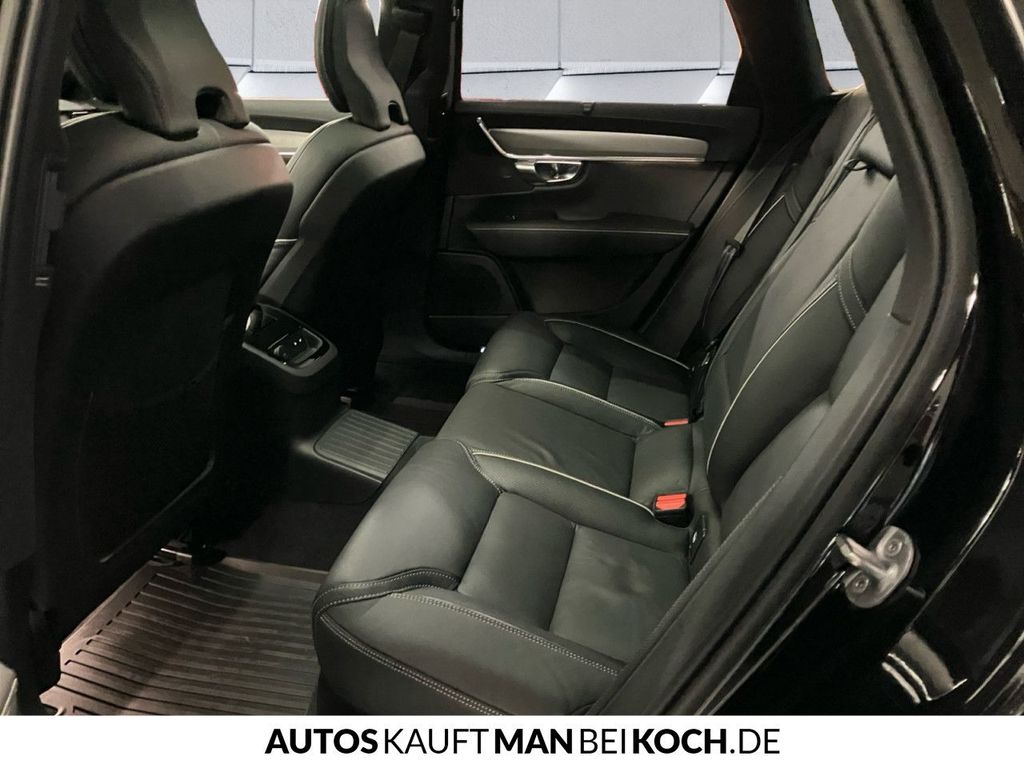 Volvo V90 2022