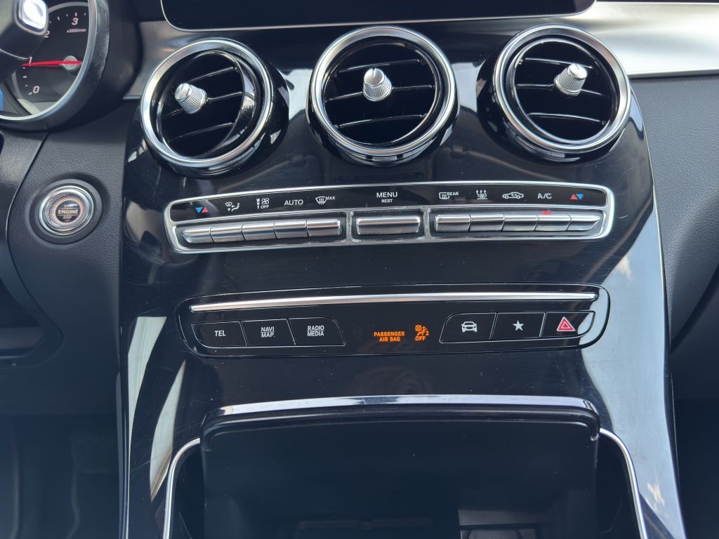 Mercedes-Benz GLC 300 2022