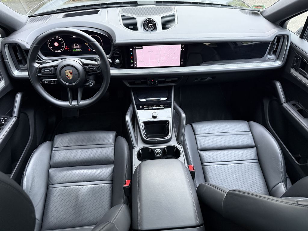 Porsche Cayenne 2024