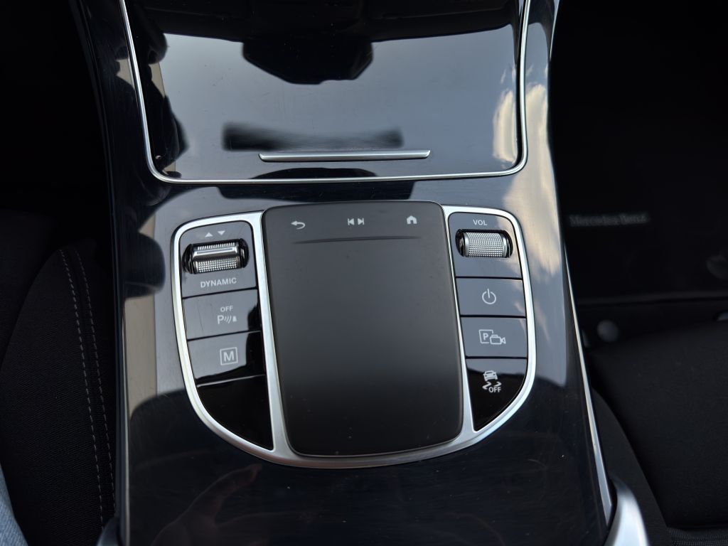 Mercedes-Benz GLC 300 2022