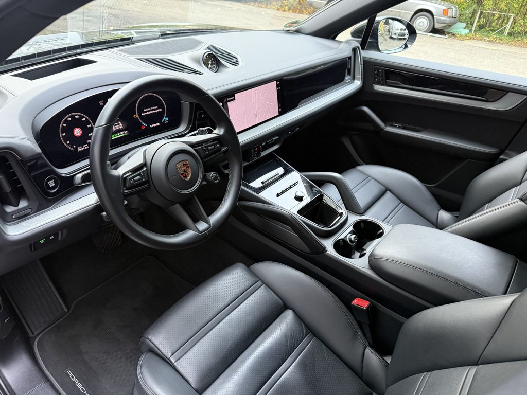 Porsche Cayenne 2024