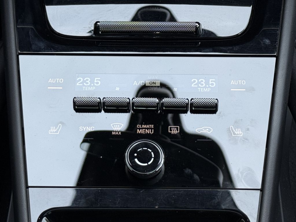 Porsche Cayenne 2024