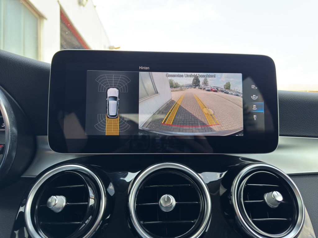 Mercedes-Benz GLC 300 2022