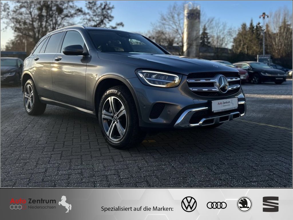 Mercedes-Benz GLC 300 2022