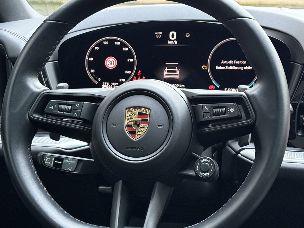 Porsche Cayenne 2024