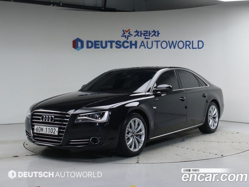 Audi A8 2011
