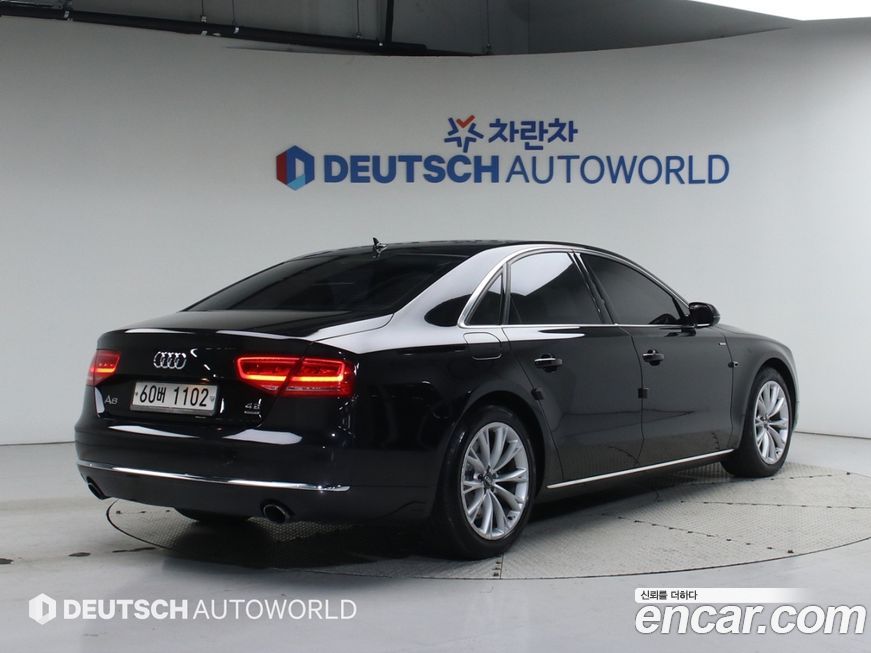 Audi A8 2011