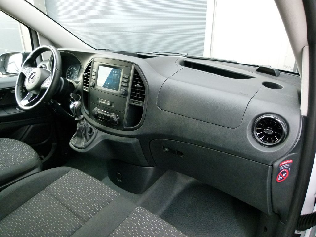 Mercedes-Benz Vito 2023