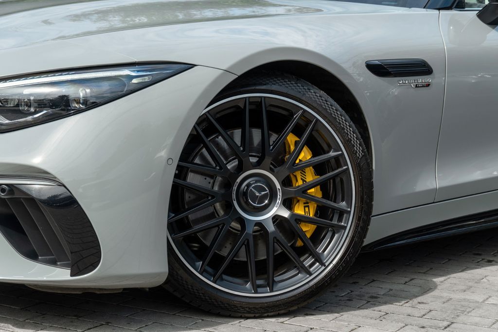 Mercedes-Benz SL 63 AMG 2023