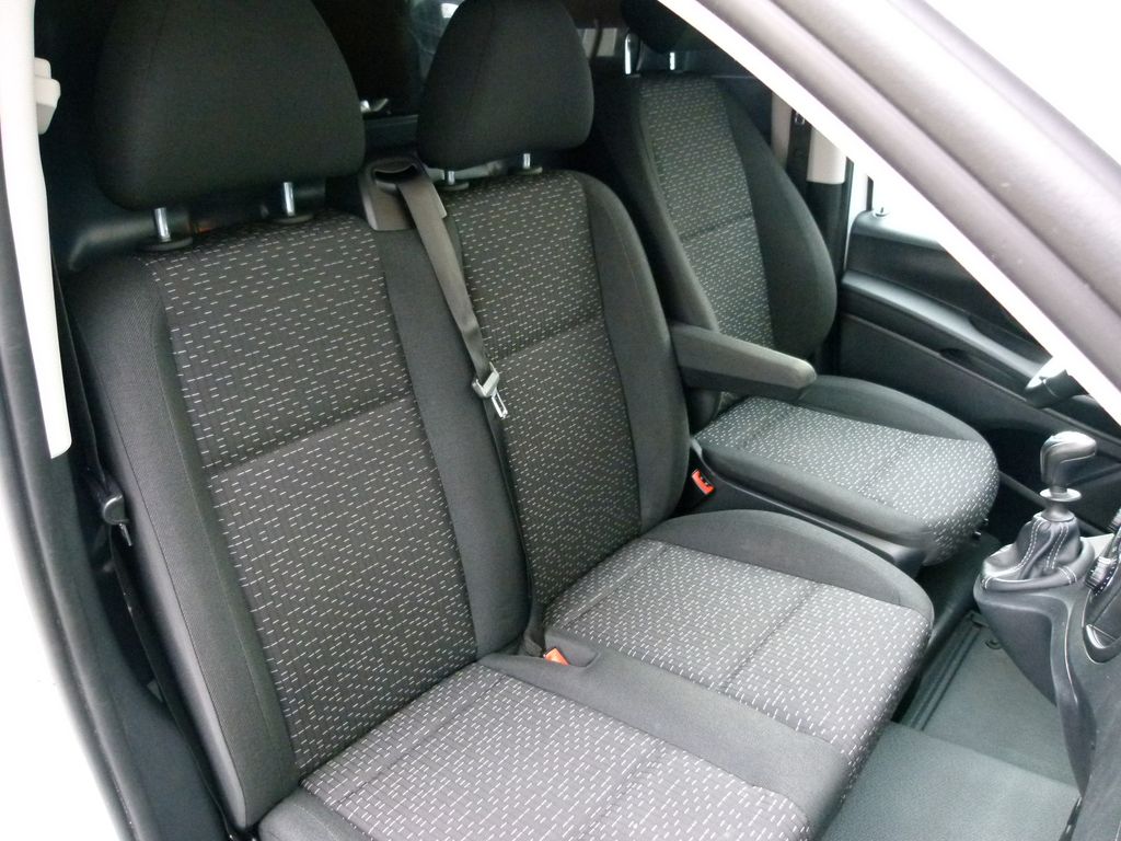 Mercedes-Benz Vito 2023