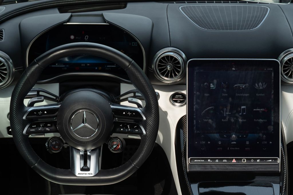 Mercedes-Benz SL 63 AMG 2023