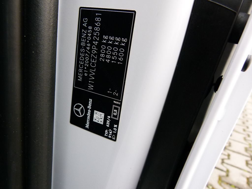 Mercedes-Benz Vito 2023