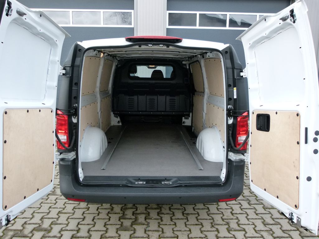 Mercedes-Benz Vito 2023