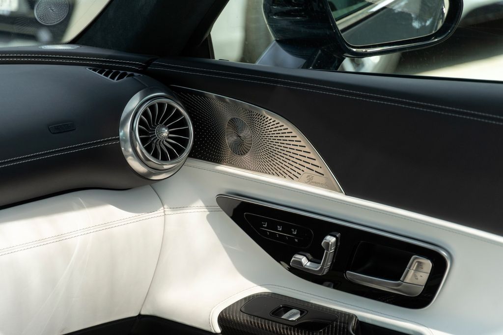 Mercedes-Benz SL 63 AMG 2023