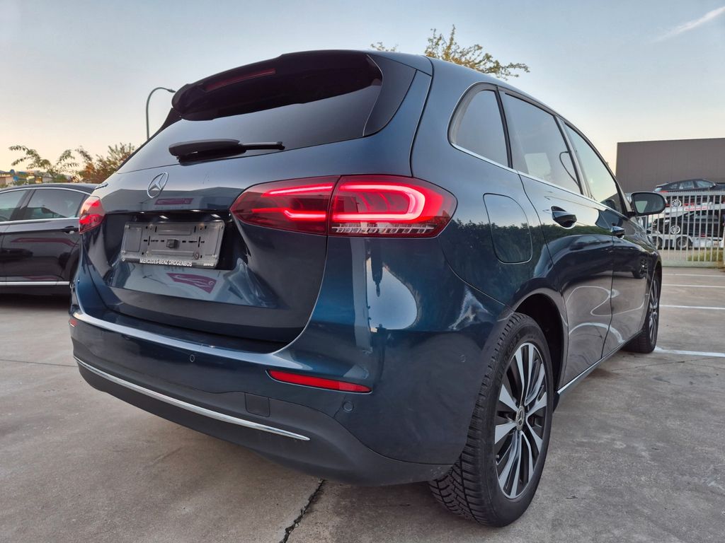 Mercedes-Benz B 250 2021