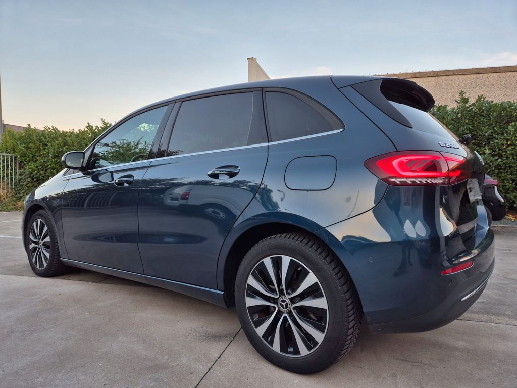 Mercedes-Benz B 250 2021