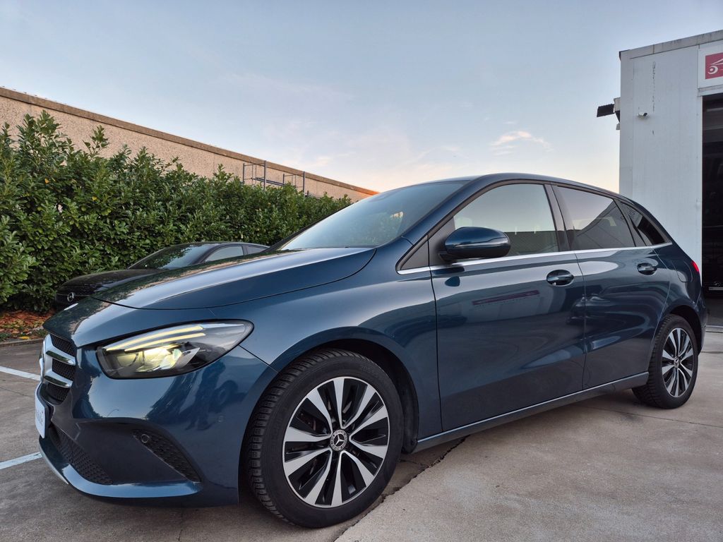 Mercedes-Benz B 250 2021